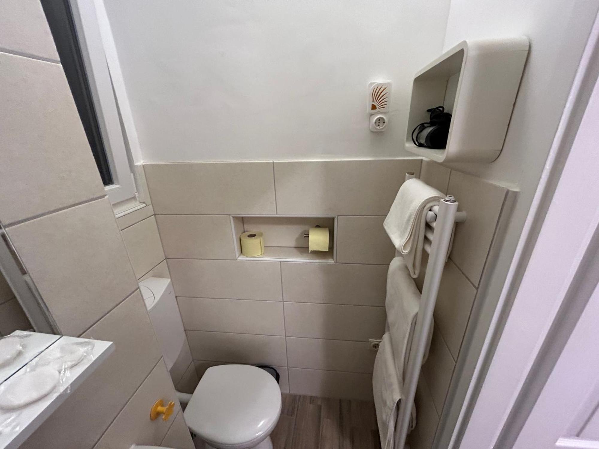 Central Boulevard Apartman Budapest Eksteriør bilde